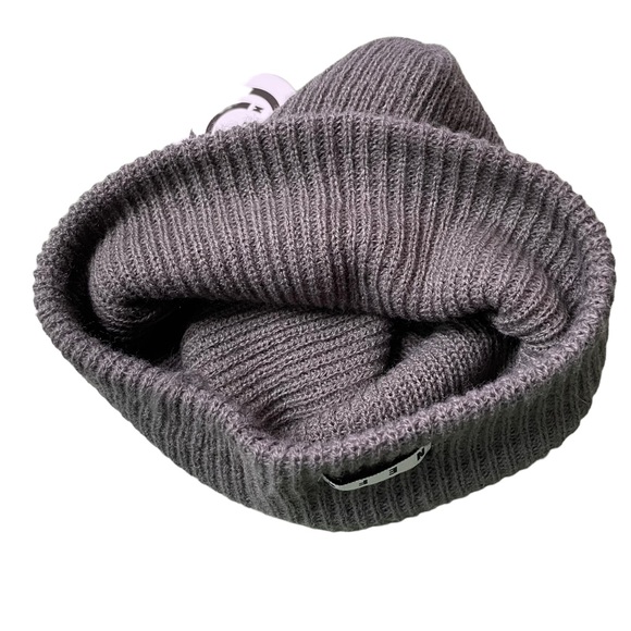 - NEFF beanie OS - Picture 4 of 6